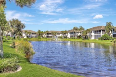 5080 Yacht Harbor Cir