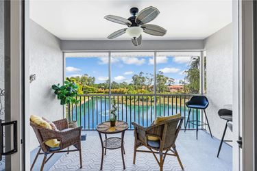 7827 Regal Heron Cir