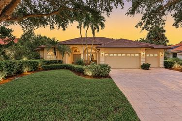 3490 Wild Indigo Ln