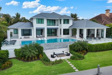1431 Caxambas Ct