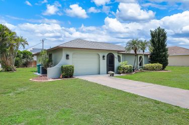 622 SW 22nd Terrace