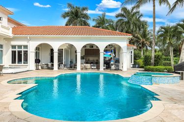 2885 Escada Ct