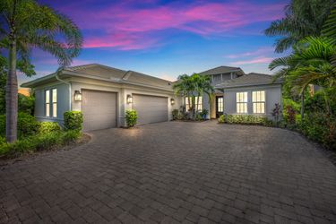 3178 Cotuit Ln