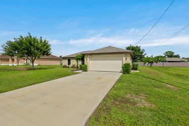 1613 SW 17th Ave