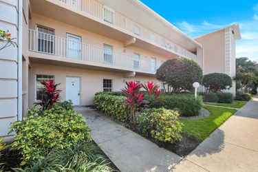 3250 Cypress Glen Way