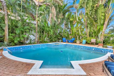 440 Cottage Ct