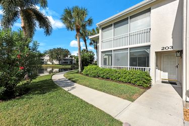 797 Willowbrook Dr