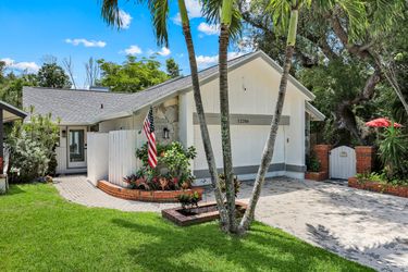 12286 McGregor Woods Cir