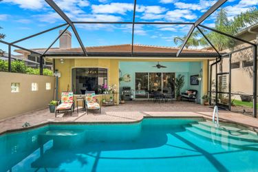 3033 Olde Cove Way