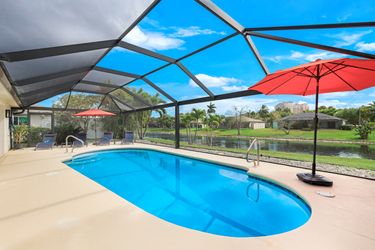 1058 SW 57th St