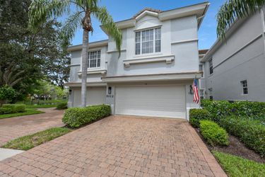 5012 Maxwell Cir