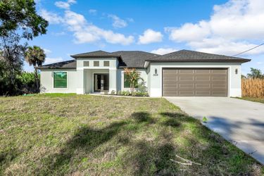 2618 Queen Dr