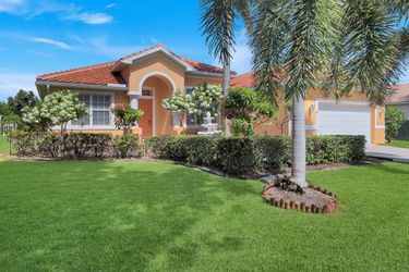 9830 Mar Largo Cir