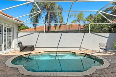 3232 Sundance Cir