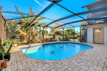 1126 Harbour Cottage Ct