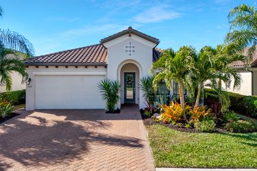 4637 Abaca Cir