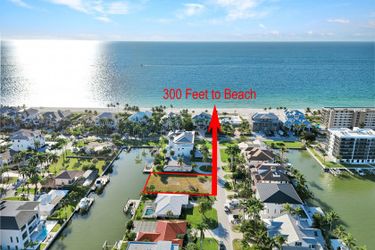 112 Seabreeze Ave