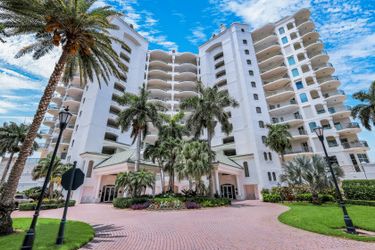 4811 Island Pond Ct