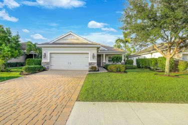 3529 Canopy Cir