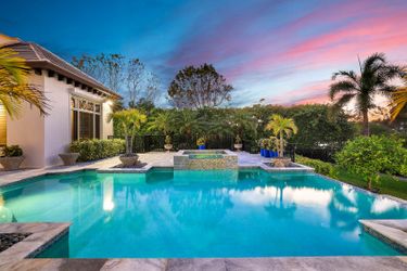605 Galleon Dr