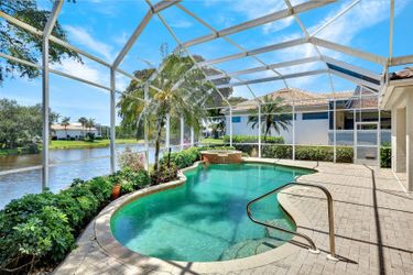 27536 Riverbank Dr