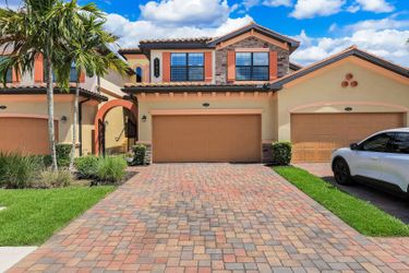 17311 Cherrywood Ct