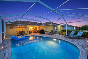 401 NW 18th Ave