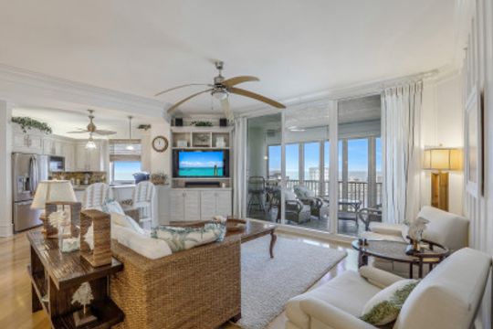 400 Flagship Dr #706 and 1103, Naples, FL 34108