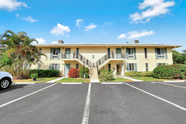 147 Harrison Rd