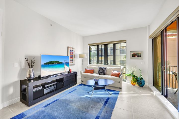 8010 Via Sardinia Way
