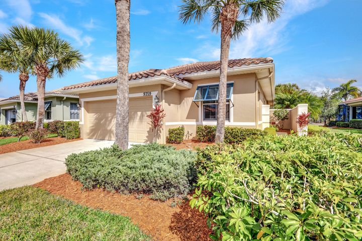 9359 Trieste Dr