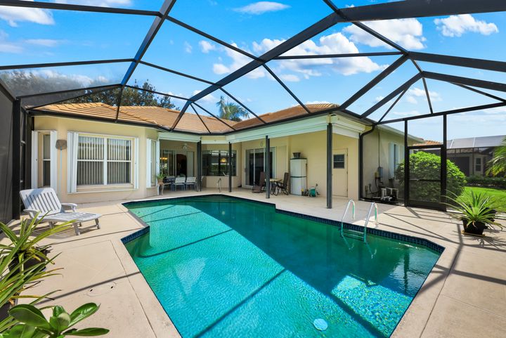26370 Summer Greens Dr