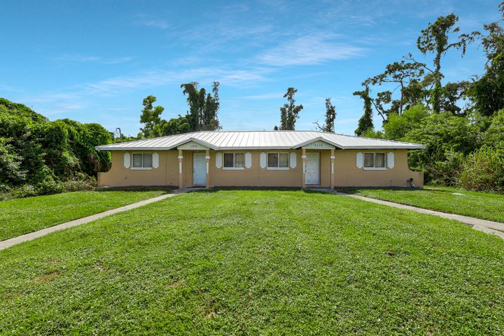 17434 E Carnegie Cir
