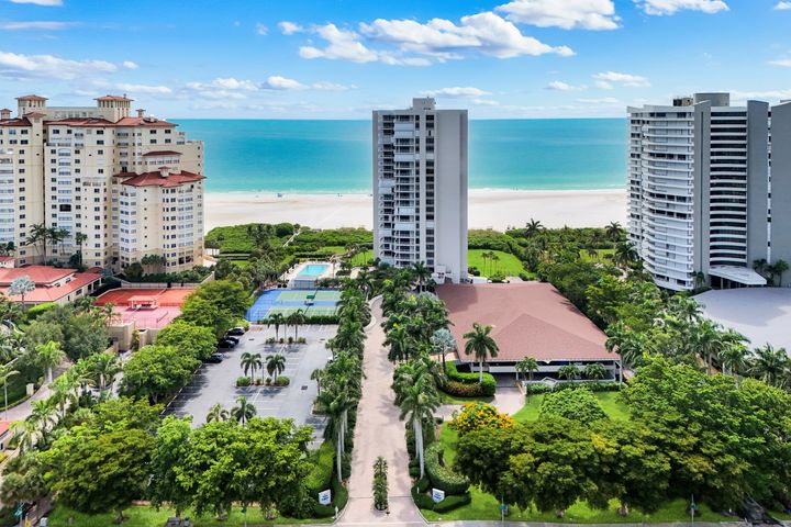 300 S Collier Blvd