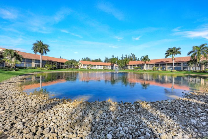 2375 Bayou Ln