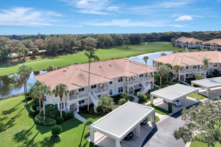 2300 Carrington Ct