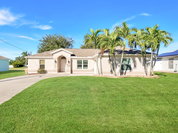 3108 SW 18th Pl