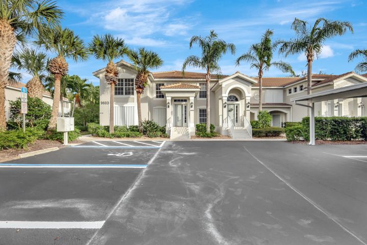 9603 Hemingway Ln