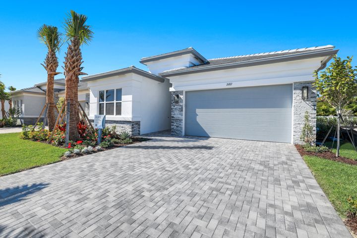 2687 Ridgecrest Pl