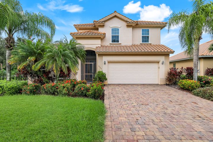 9704 Cobalt Cove Cir