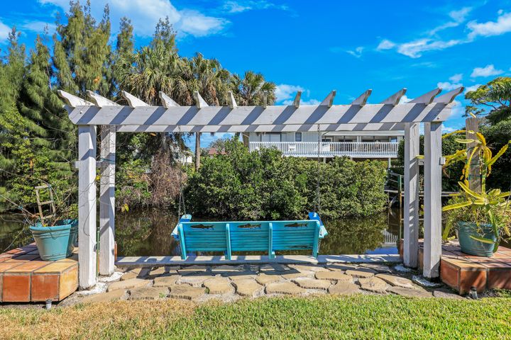 27234 Jolly Roger Ln
