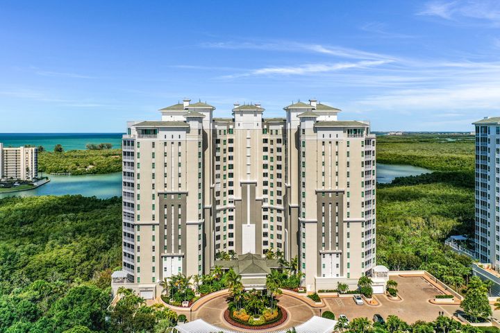 295 Grande Way