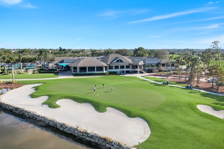16201 Fairway Woods Dr