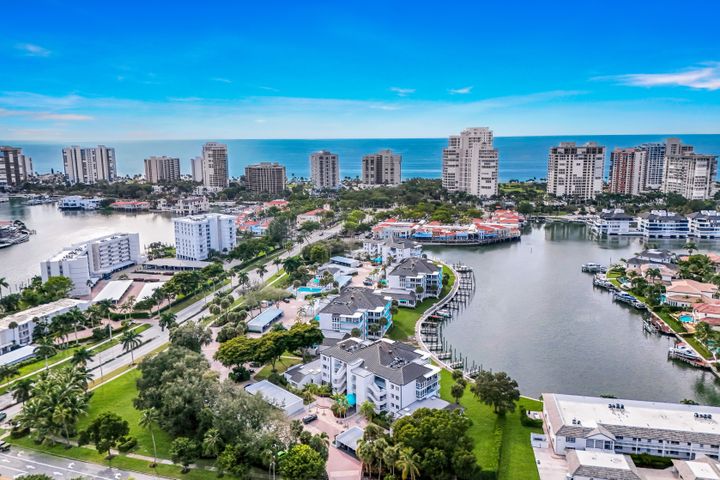 355 Park Shore Dr