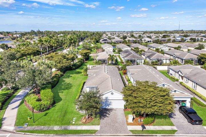 2655 Vareo Ct