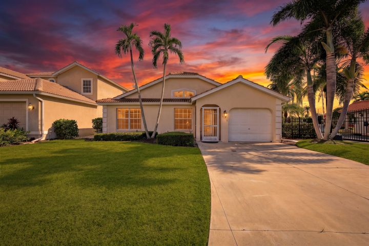 5018 Eclipse Ct