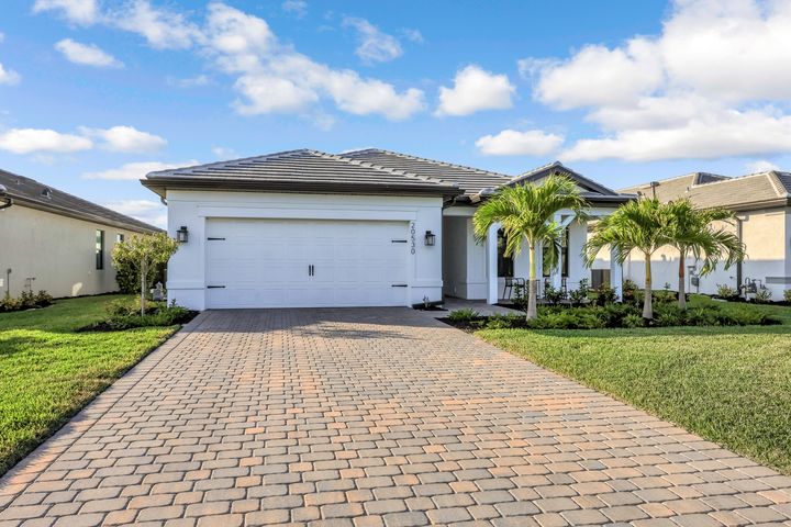 20530 Pebble Gln Dr