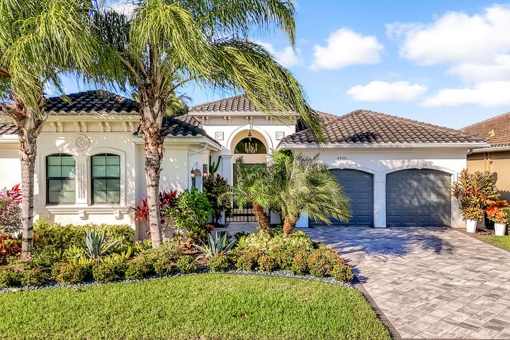 4426 Caldera Cir