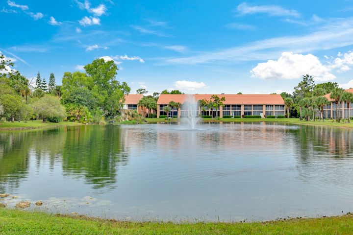 6590 Beach Resort Dr