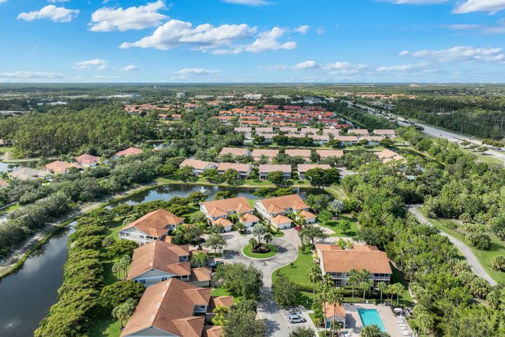 6355 Lexington Ct